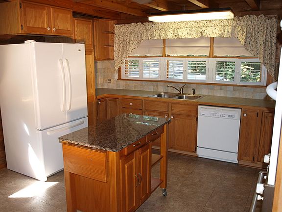 Kitchen 10 Jenkins Rd Chesapeake City MD