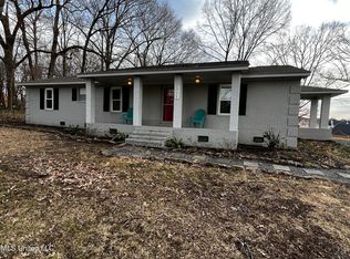 5771 Desoto Rd, Horn Lake, MS 38637