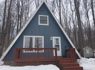 4970 Middle Rd, Harbor Springs, MI 49740