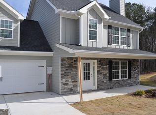 5353 Lawson Lake Dr, Gainesville, GA 30506