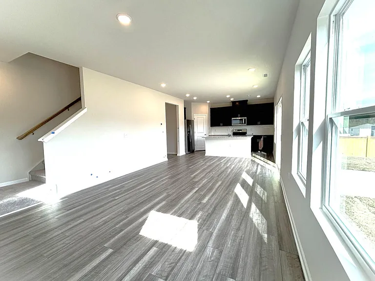 932 Crow Branch Dr — Photo 12