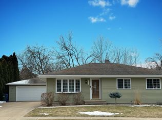 109 Woodland Ct, Kaukauna, WI 54130