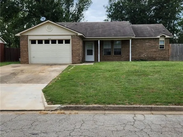 1833 Cherrybark Bnd, Greenwood, AR 72936