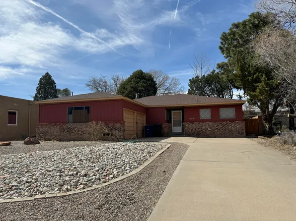 1523 Rita Dr NE, Albuquerque, NM 87106