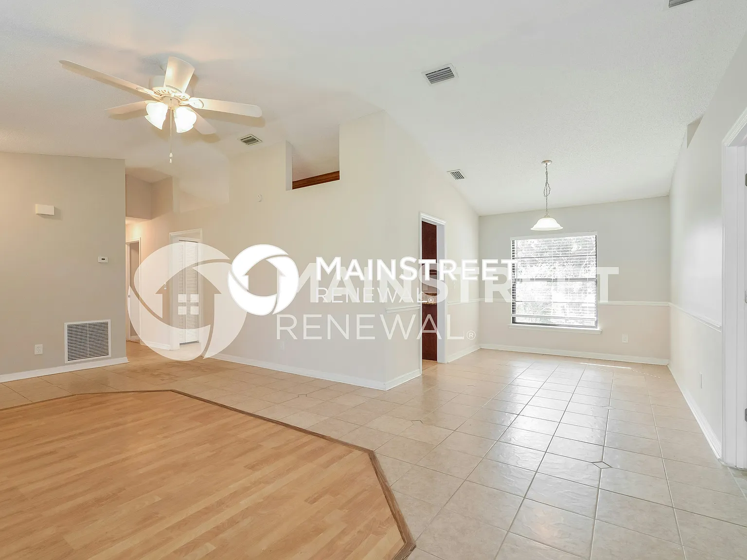 718 Elwood St — Photo 3