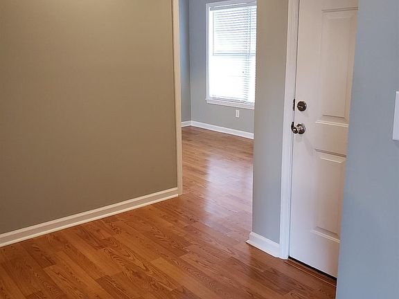 5th image of 1128 Brick House Ln