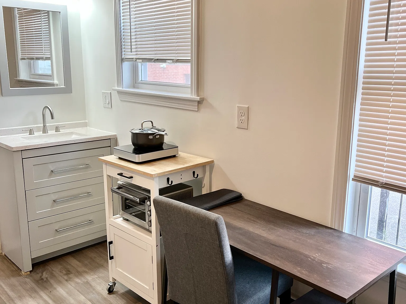 Studio, 9999 sqft, $1,900 — Photo 4