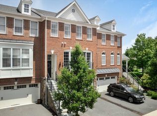 204 Cenning Ter, Purcellville, VA 20132
