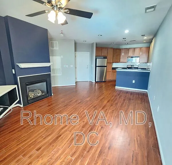 2655 Prosperity Ave #432 — Photo 3