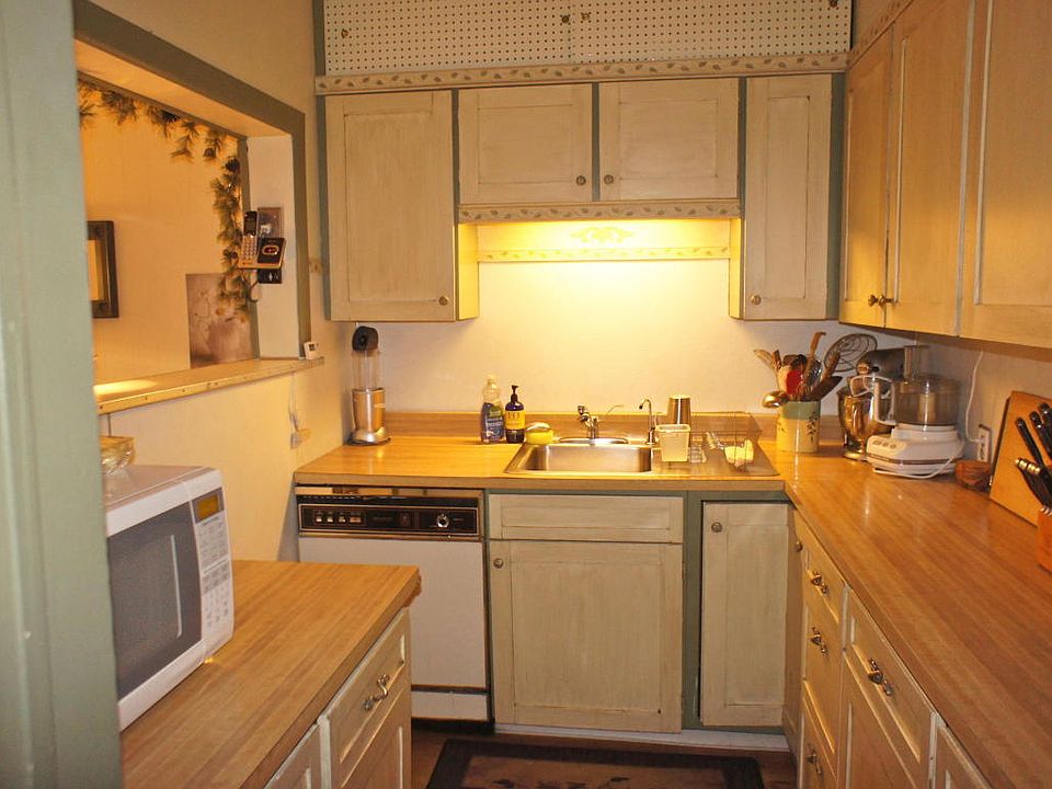 Kitchen 229