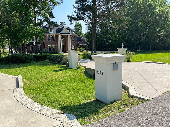 4th image of 11573 Kirstens Ct