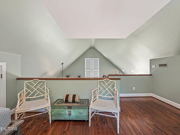 36th image of 2122 Dove Ridge Ln