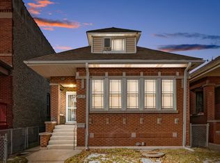 8030 S Perry Ave, Chicago, IL 60620