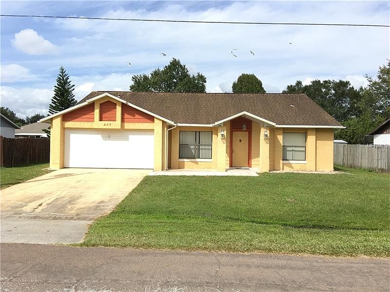 1st image of 237 Balboa Dr