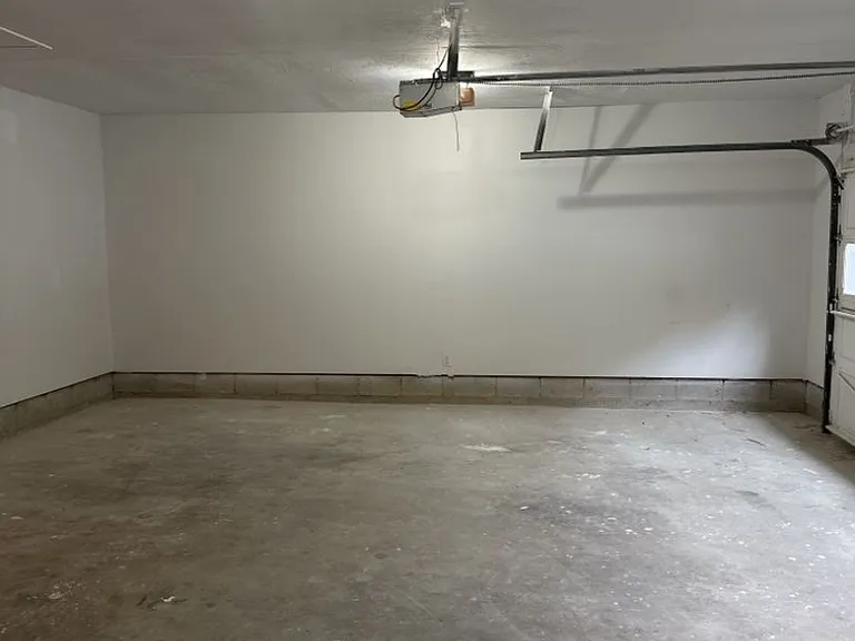3208 Summerchase Cir — Photo 14