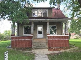 120 N 13th St, Unionville, MO 63565
