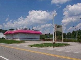 211 New Goff Mountain Rd, Cross Lanes, WV 25313