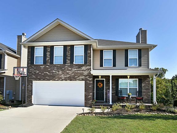 3rd image of 8350 Cureton Park Ln