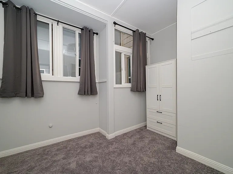 1535 Larkin St #B — Photo 8