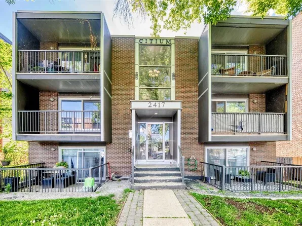 2417 E 17th St SW #205, Calgary, AB T2T 4M9