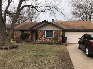 329 N Spruce Ave, Bartlesville, OK 74006