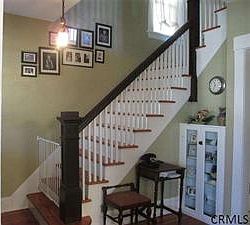 5th image of 34 Lawnridge Ave