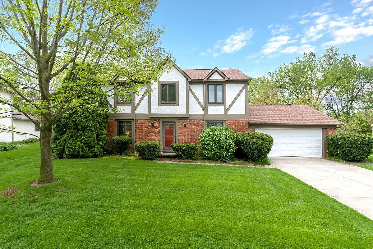 2399 Sovron Ct photo 1