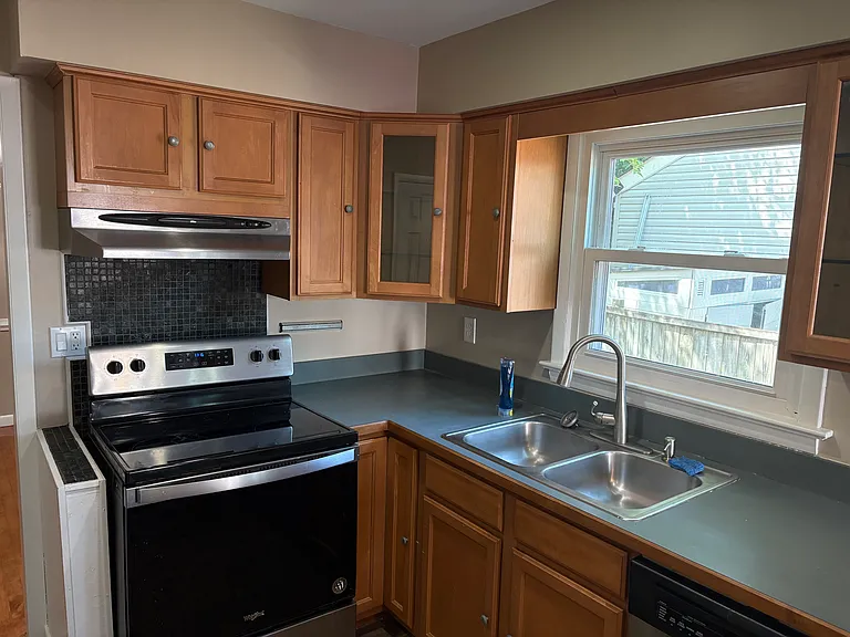 2241 Greenwell Rd — Photo 5