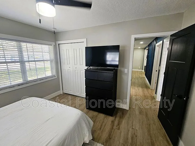 8711 N Wick Pl — Photo 22