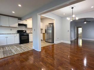 273 Woodlawn Ave #2, Jersey City, NJ 07305