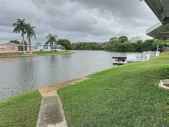 3rd image of 3116 Birkdale Dr