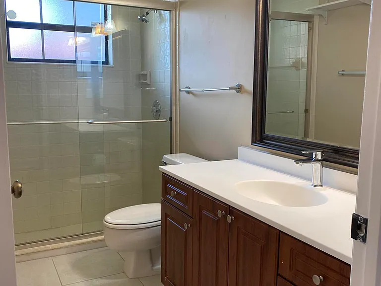 4302 Woodstock Dr #B — Photo 14