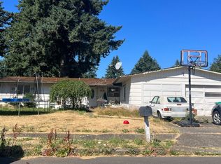 1631 SE 146th Pl, Portland, OR 97233