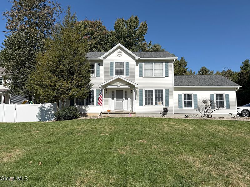 3rd image of 63 Michelle Drive