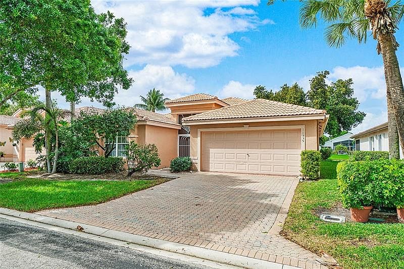 1st image of 11335 Felice Cir