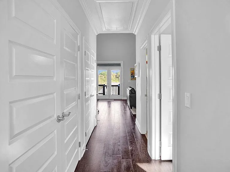 6204 Pettus Rd — Photo 8