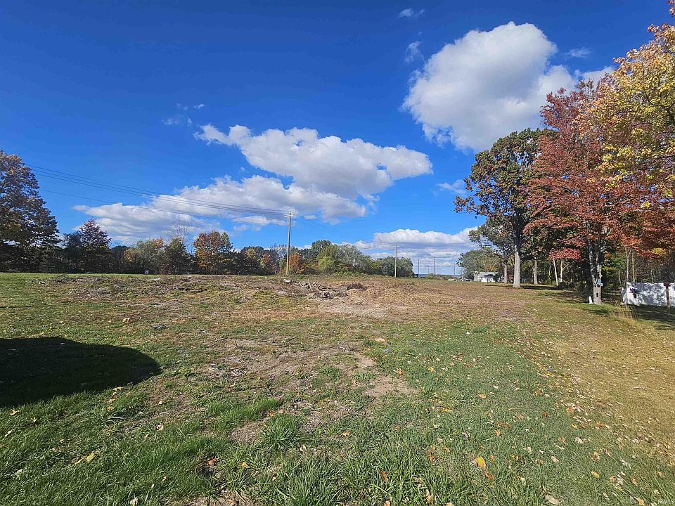2nd image of 27911 Plainfield Dr