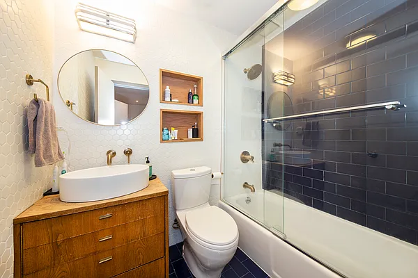 Sold by Compass | media 11