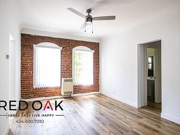 5th image of 970 S Gramercy Pl #306