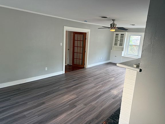3rd image of 505 Nolen St