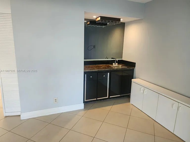 537 N University Dr #71 — Photo 12