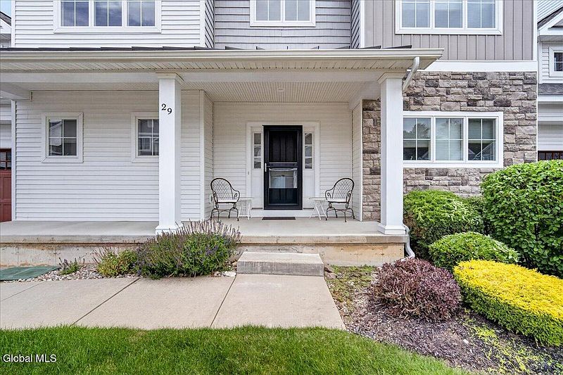 4th image of 29 Mulberry Drive