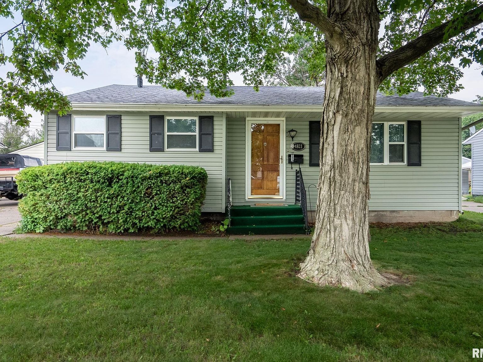 4821 47th Ave, Moline, IL 61265 Zillow