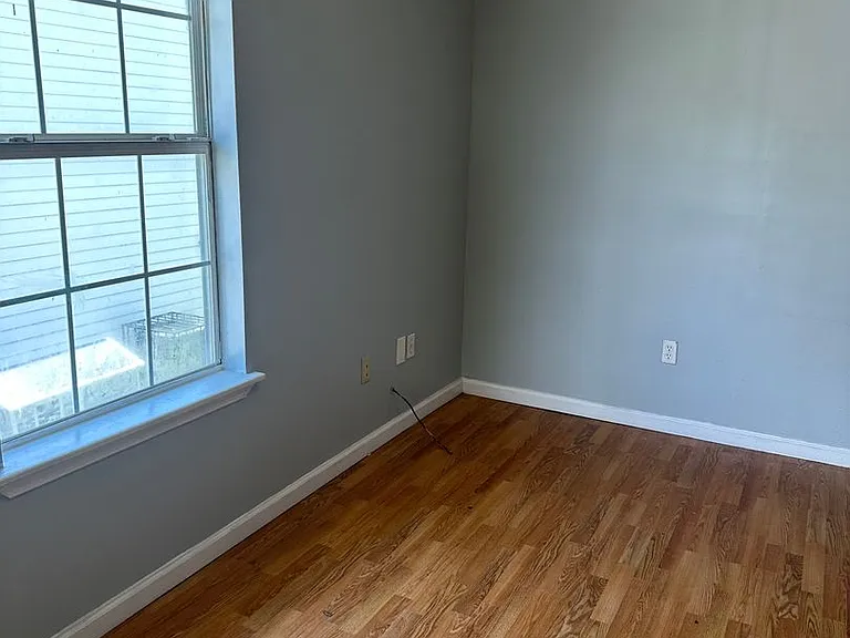 8720 - 8722 Hickory Street — Photo 11