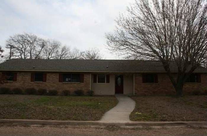 1407 Ave F Moody