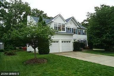 2357 Ashford Ln photo 1