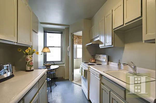 Sold by Halstead Real Estate | media 3