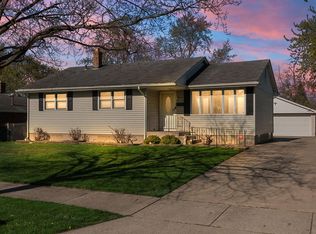 7840 Jackson Ave, Munster, IN