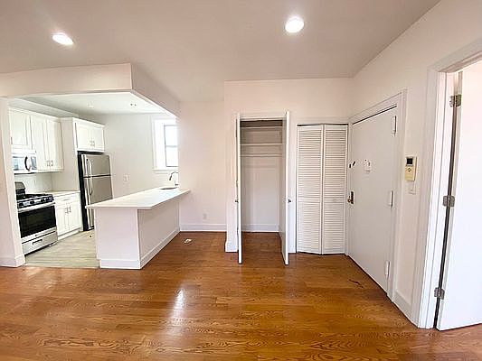 3rd image of 2259 Adam Clayton Powell Jr Blvd APT 5E