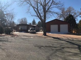 607 Cragmor Rd, Colorado Springs, CO 80907